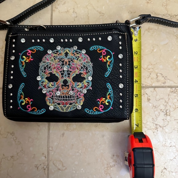 Montana west small purse/concealed weapon bag - Picture 7 of 8